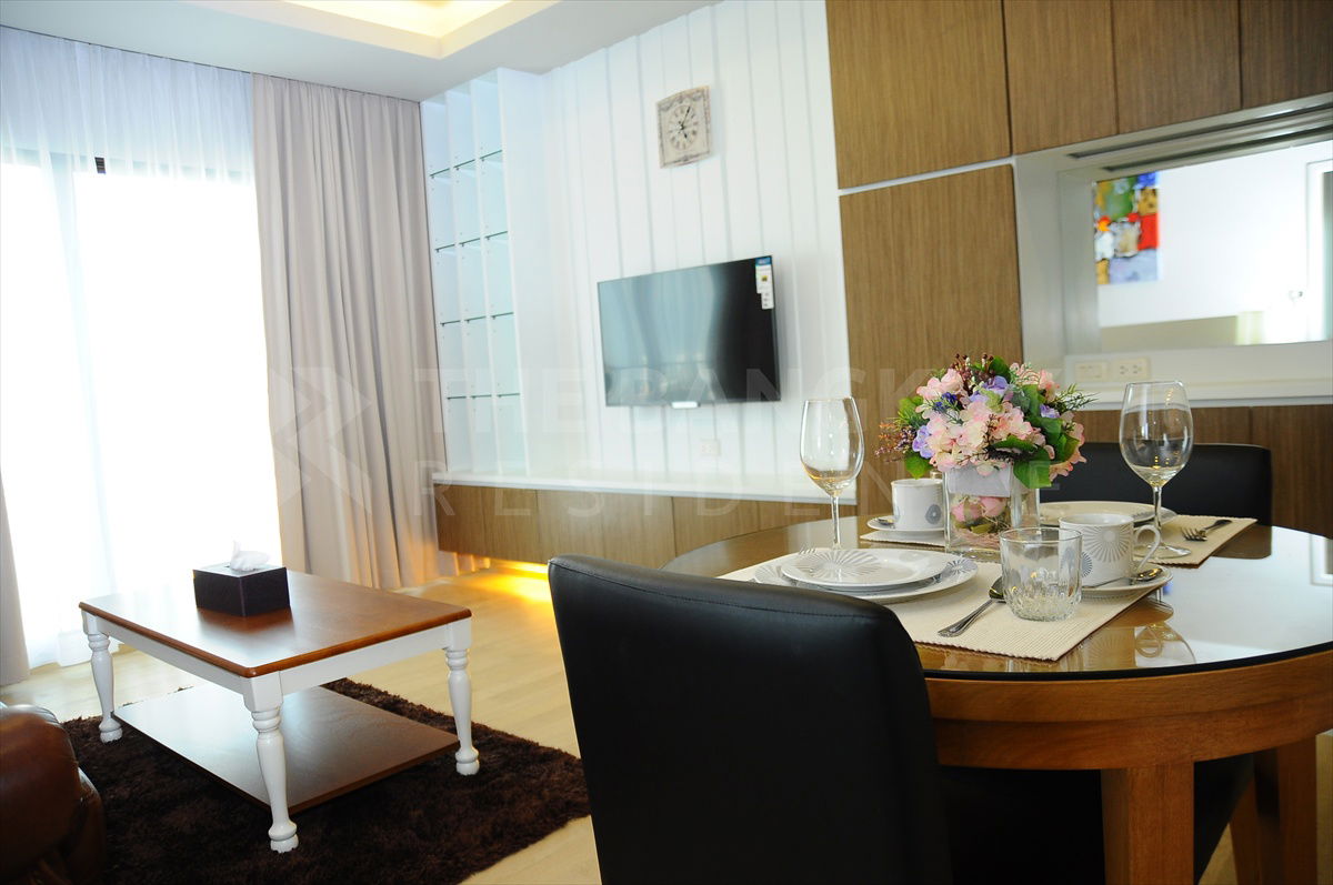 picture ✨✨Noble Refine Luxury Condo at Special Price near BTS Phrom Phong - 10/11