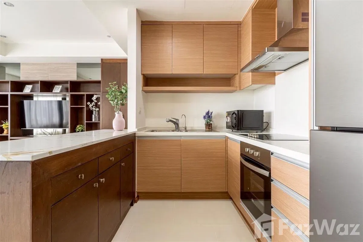 picture 2 bedroom for sale at the emporio place 5741705 - 33/37