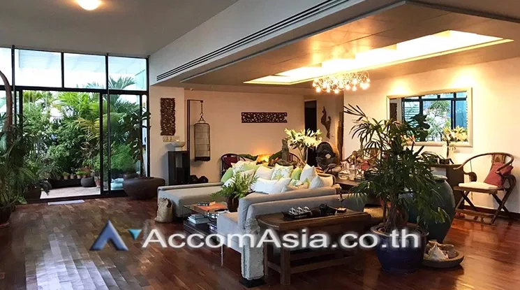 รูป 🔼🔽 AccomA 📩 This Luxurious Duplex Penthouse offers exceptionally generous and highly utilisable internal space.  - รูปที่ 2/15