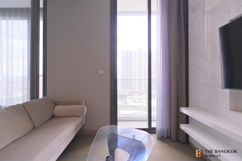 THE ESSE at SINGHA COMPLEX Room available, great price near MRT Phetchaburi Station