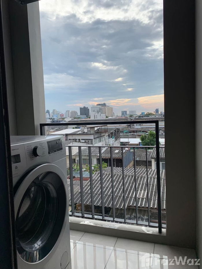 picture 1bedroom 1bathroom 1950717 - 7/8
