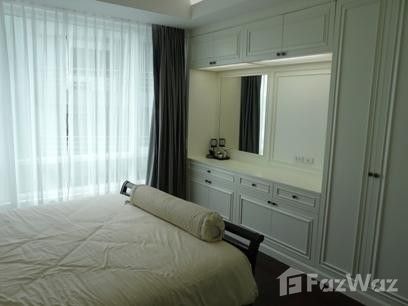 picture Luxury Living at its Finest: Bangkok Condo in Bhiraj Tower at EmQuartier 39009 - 4/5
