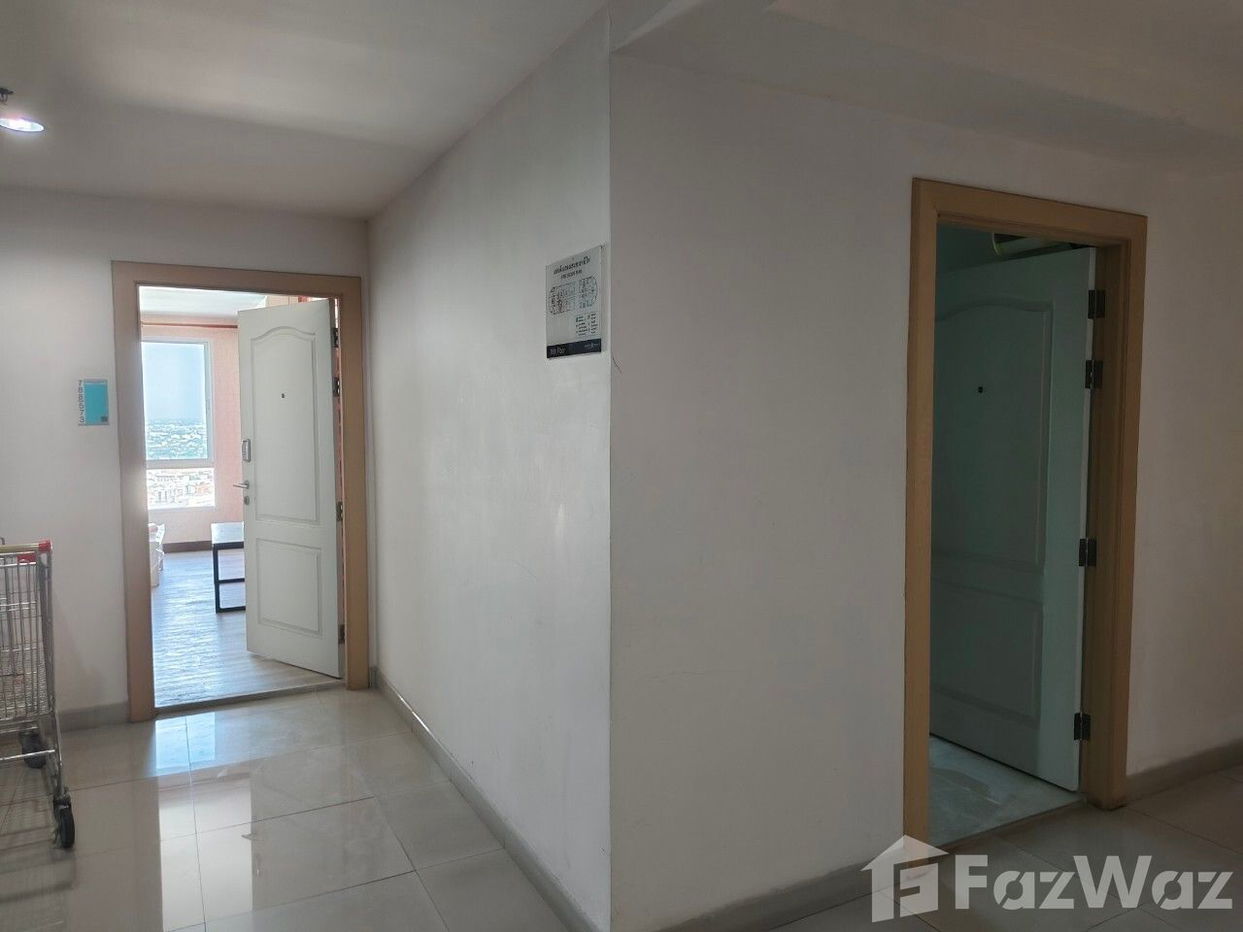 picture Contemporary 3 Bedroom 3 Bathroom Corner Unit with Rooftop Terrace Views at Bangkok Horizon Ramkhamhaeng Condo 1700872 - 6/9