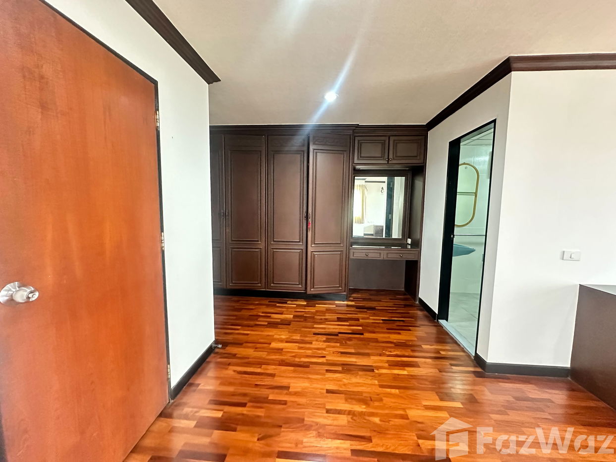picture 3 Bedroom Condo for rent at Regent On The Park 1 1157764 - 13/19