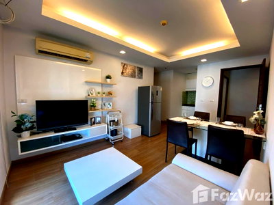 Condos for sale : Corner, high floor with canal view for sale 1874068