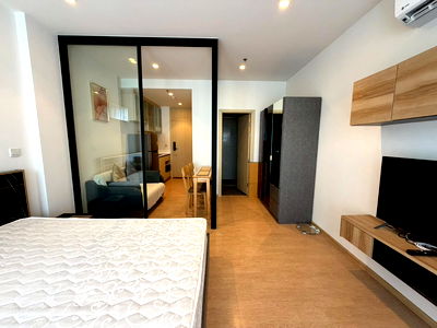 เช่าคอนโด BTS ทองหล่อ : Maru Ekkamai 2 BTS Ekkamai Pet Friendly smart studio take clear view