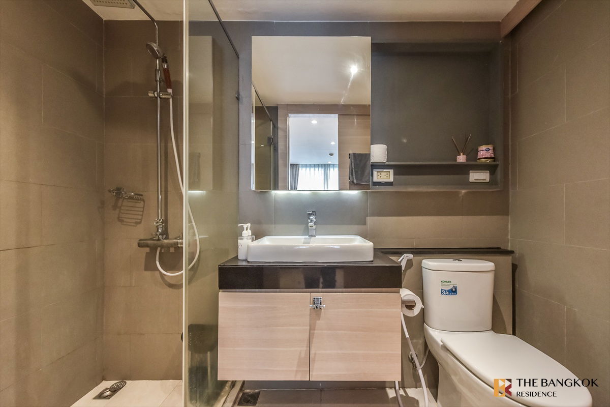 picture ✨✨Klass Silom Condo in Great Location, Ready-to-move-in near BTS Chong Nonsi - 9/10