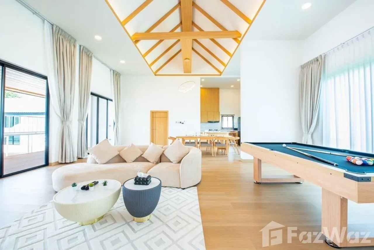 picture 5 Bedroom Villa for sale in Huai Yai, Chon Buri  2015251 - 9/17