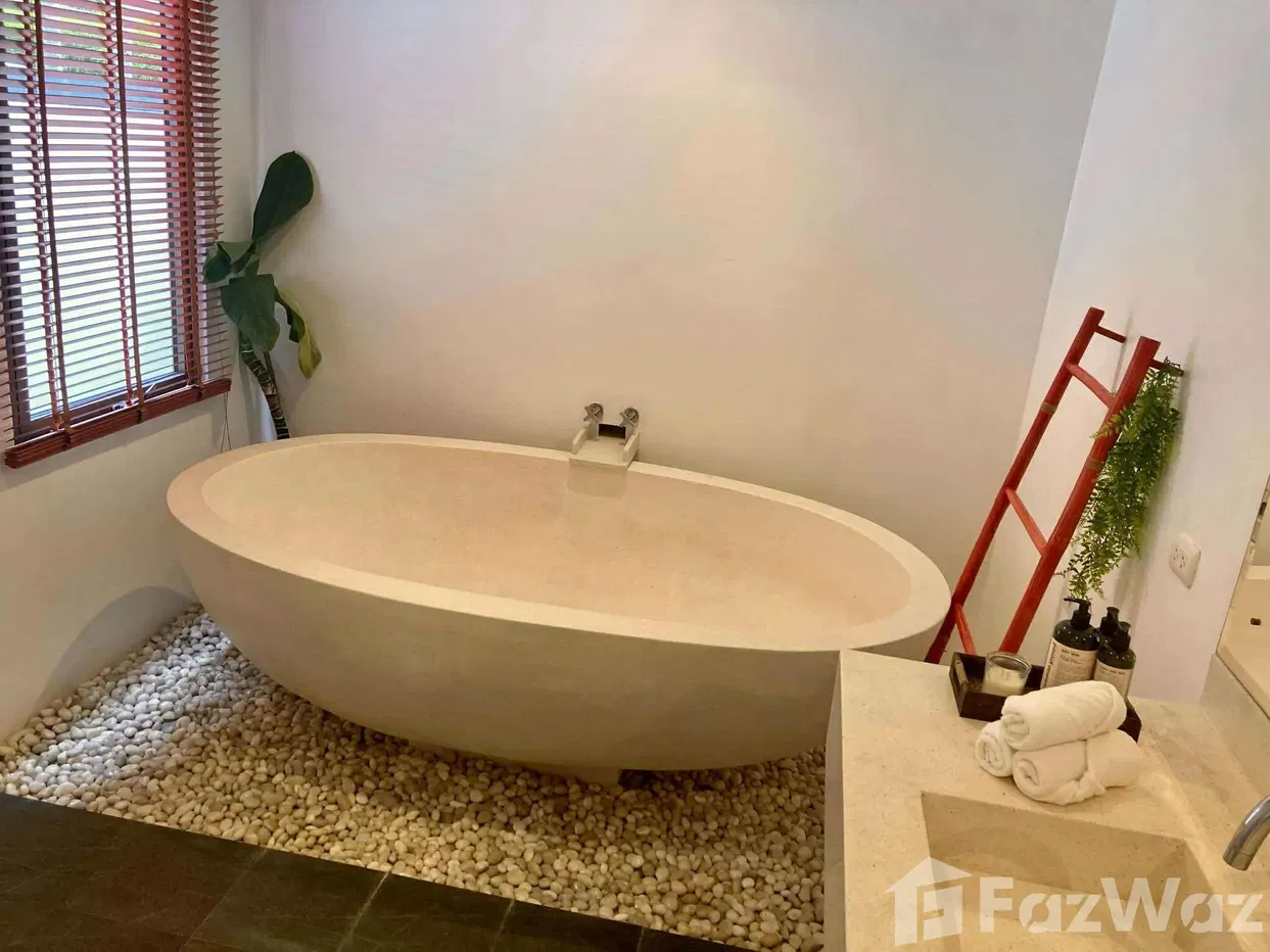 picture 2 Bedroom Villa for sale in Rawai, Phuket  5746532 - 7/25