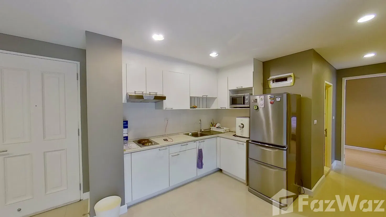 picture 2 Bedroom Condo for rent at The Clover 37938 - 4/8