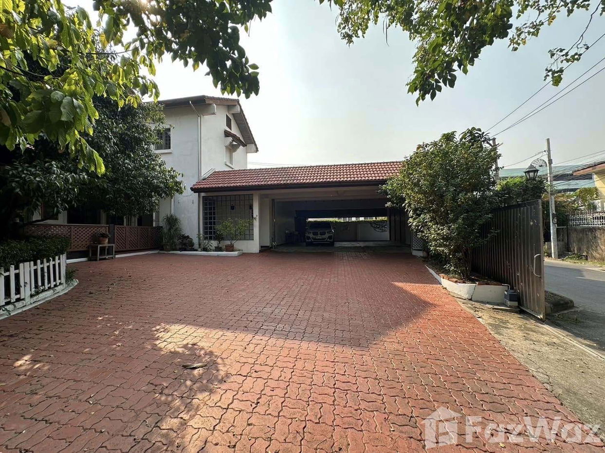picture 3 Bedroom House for sale in Phra Khanong Nuea, Bangkok  2003833 - 5/7