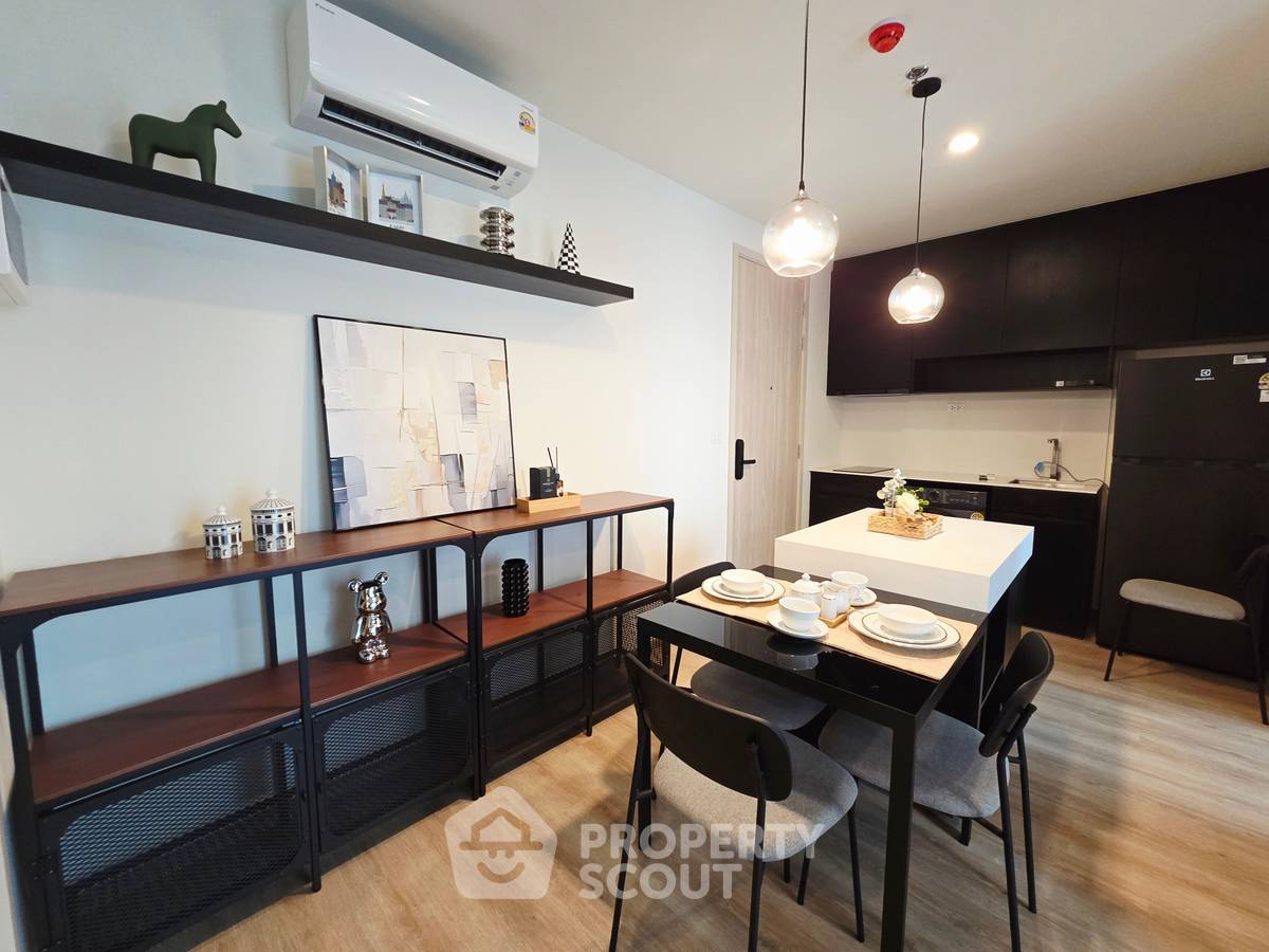 picture 2-BR Condo at Nue District R9 near MRT Phra Ram 9 (ID 2300992) - 2/13
