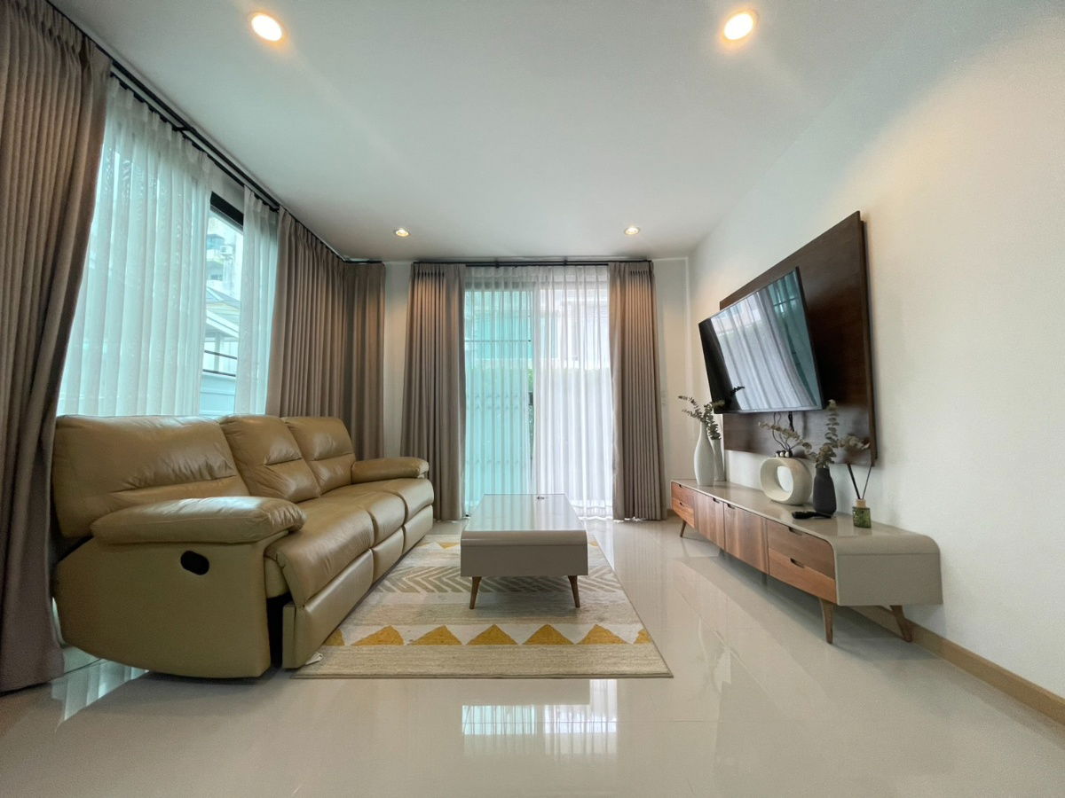 picture For Rent – Modern Detached House in Pillow 142, Pa Tan Area | Fully Furnished Near Lanna Golf Club & International Schools 🌿🏡 - 3/13