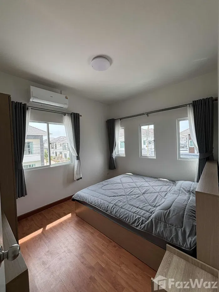 รูป บ้านเดี่ยวให้เช่า 4 ห้องนอน ในโครงการ ลลิลพร็อพเพอร์ตี้ พัทยา 5748156 - รูปที่ 6/16