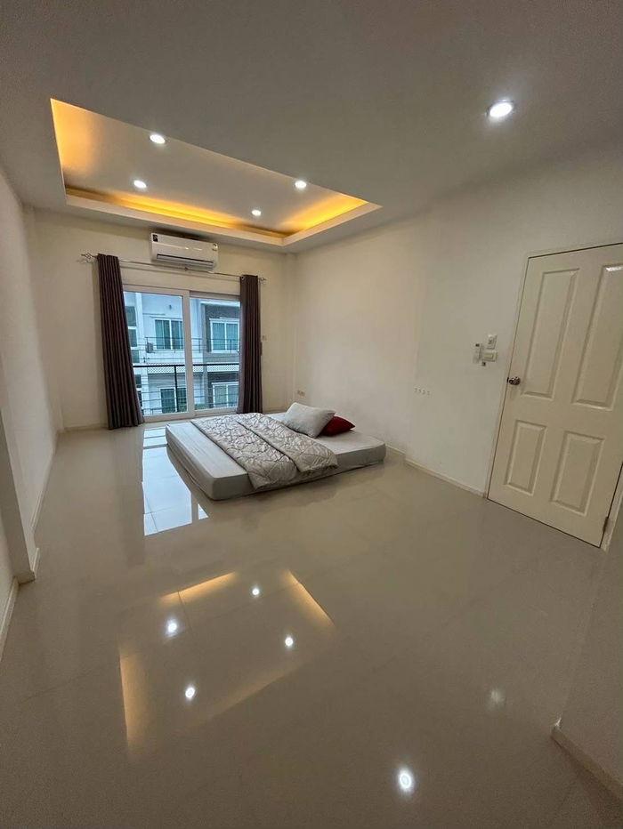 รูป 🏡 ให้เช่าทาวน์โฮม 3 ชั้น เล่นระดับ โครงการพาทาโกเนีย 2 (รามอินทรา–หทัยราษฎร์) - รูปที่ 7/12