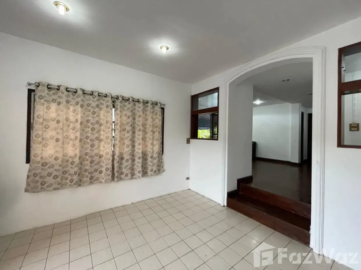 picture 4 Bedroom House for rent in Hua Mak, Bangkok  1140800 - 4/17