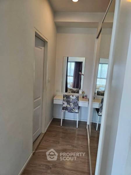 picture 2-BR Condo at S1 Condominium Rama 9 in Suan Luang (ID 2356230) - 1/10