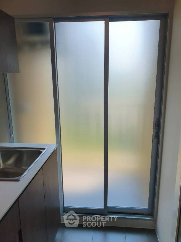 picture 1-BR Condo at Dcondo Tann Charan in Bang Khun Si (ID 697260) - 8/10