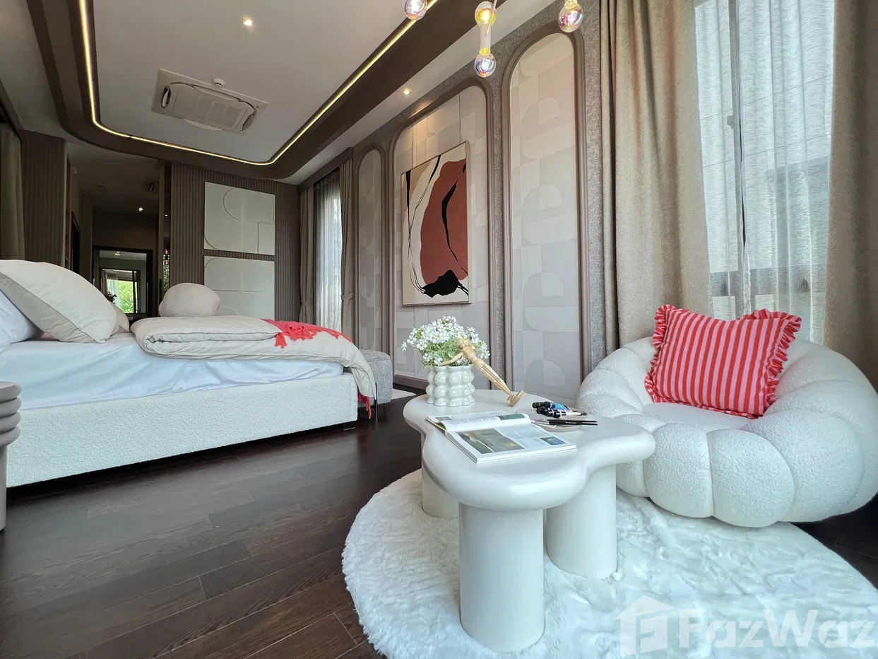 รูป ULTIMATE LUXURY 5-BED CORNER HOUSE WITH PRIVATE PRIVATE LIFT 5750673 - รูปที่ 64/131