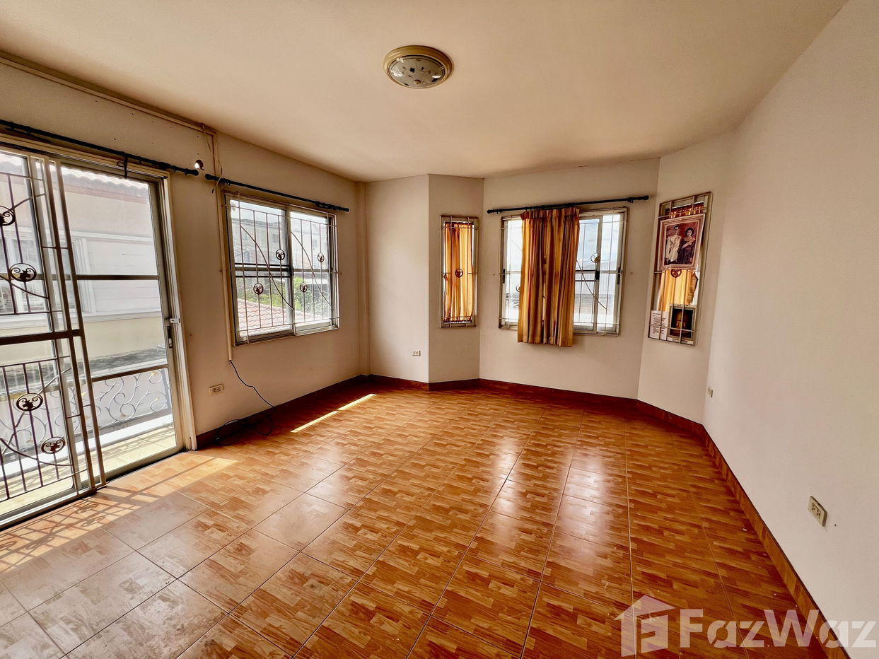 picture 3 Bedroom House for sale in Nong Pla Lai, Chon Buri  1891500 - 8/14