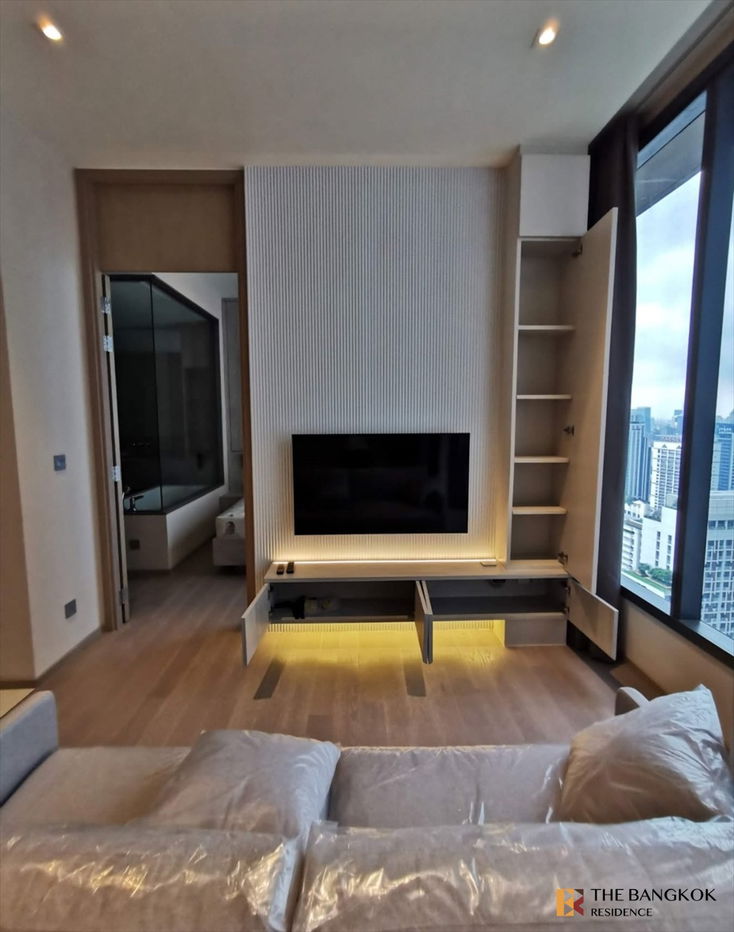 picture ✨✨The Esse Asoke high floor near BTS and terminal 21 - 9/11