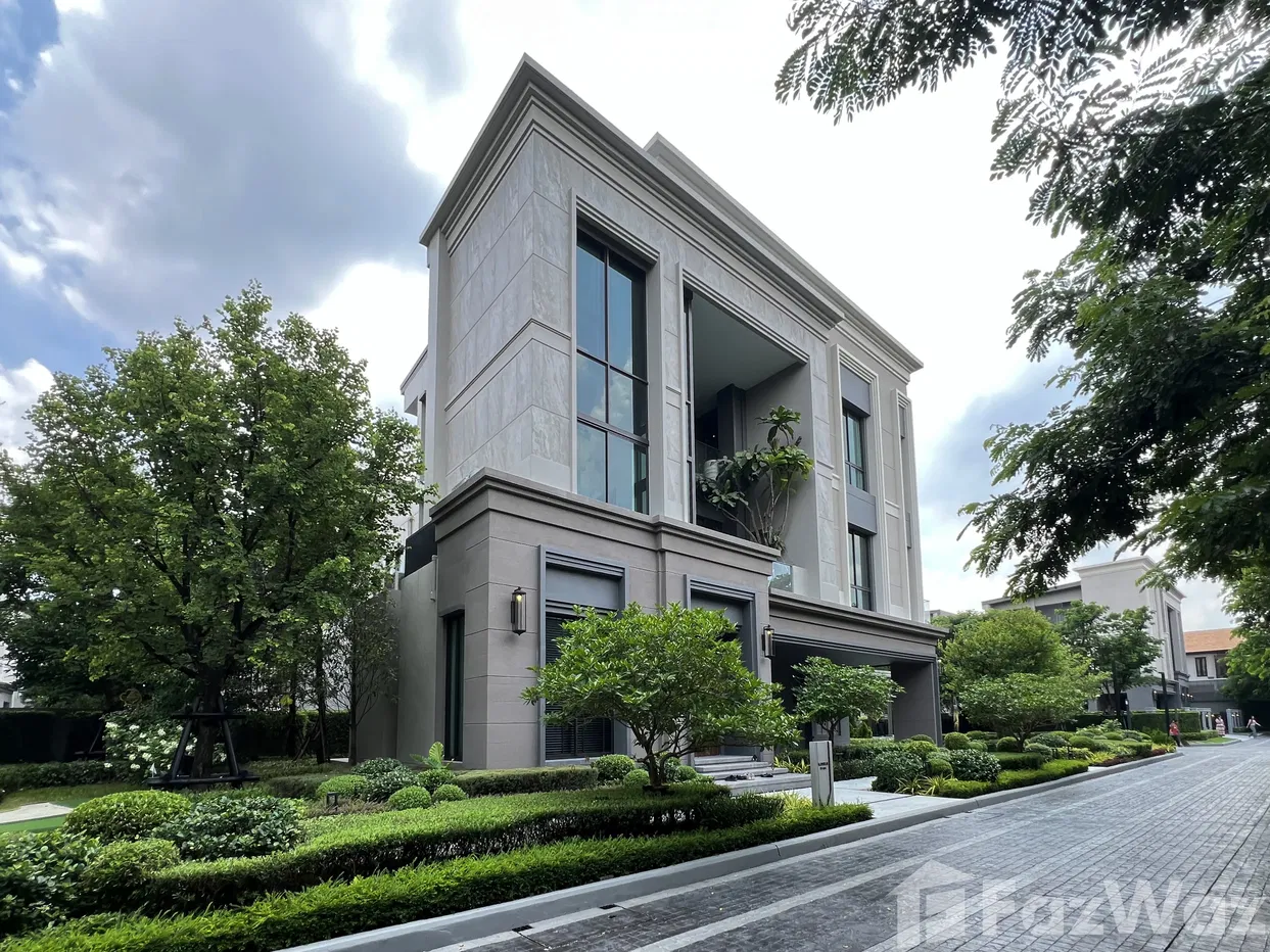 รูป ULTIMATE LUXURY 5-BED CORNER HOUSE WITH PRIVATE PRIVATE LIFT 5750673 - รูปที่ 12/131