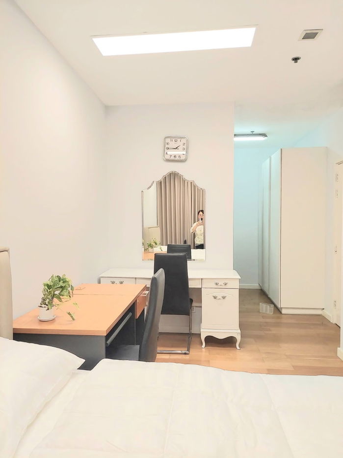 picture Newly renovated condo near Chulalongkorn University. Next to BTS Ratchathewi station. 42 sq.m. Ready to move in - 9/14