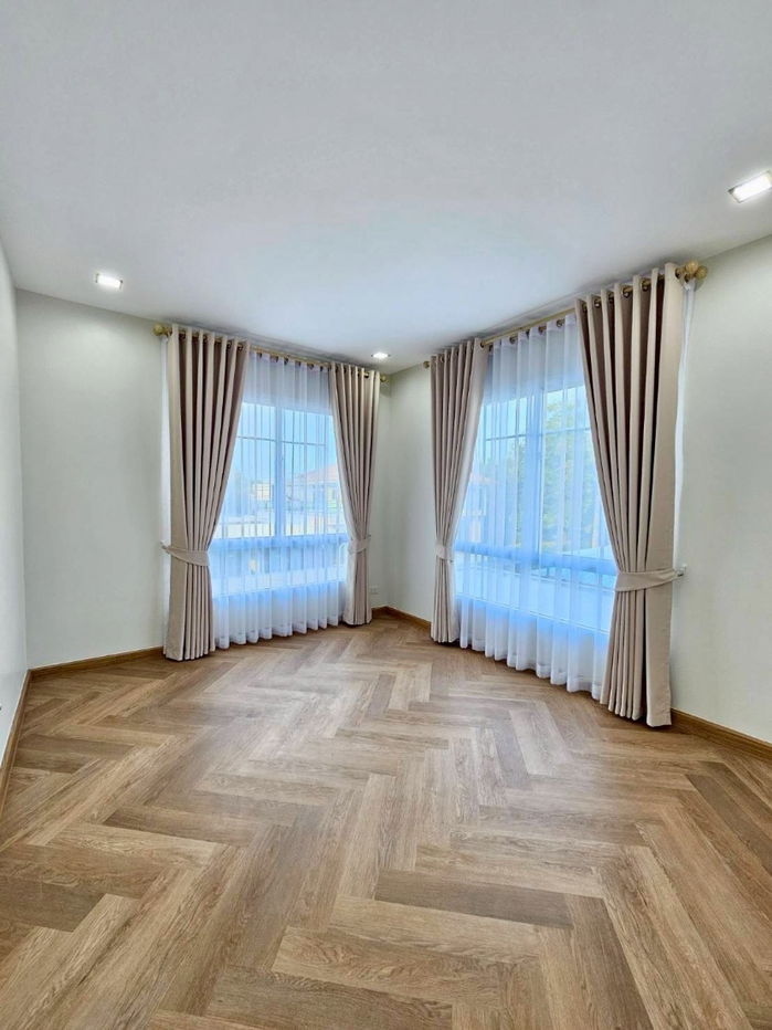 รูป บ้านเดี่ยวหลังใหญ่ แต่งใหม่ พื้นที่กว้างมาก ม.ฮาบิเทีย เวนต์ ปัญญาอินทรา Habitia Vent Panyaindra คลองสามวา แถมเฟอร์นิเจอร์ พร้อมอยู่ - รูปที่ 15/18