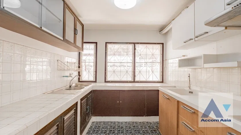 picture 🔼🔽 AccomA 📩 Pet friendly,Home Office 3 BR House in Phra Khanong Nuea (2314026) - 10/20