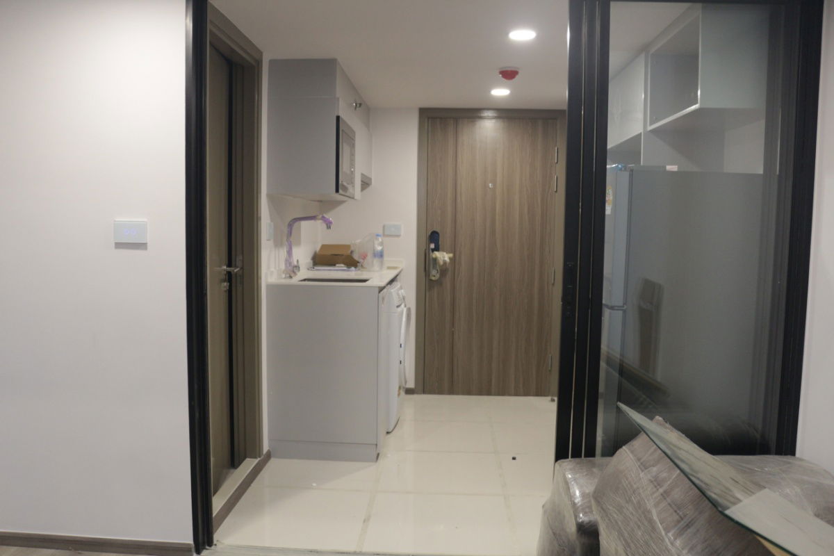 picture Duplex 4.2m High Ceiling, 1 Bedroom 1 Bathroom, 24th Floor North-Facing City View, Rama 4 Road, Only 250m from BTS Phra Khanong, Brand-New Unit - 5/25