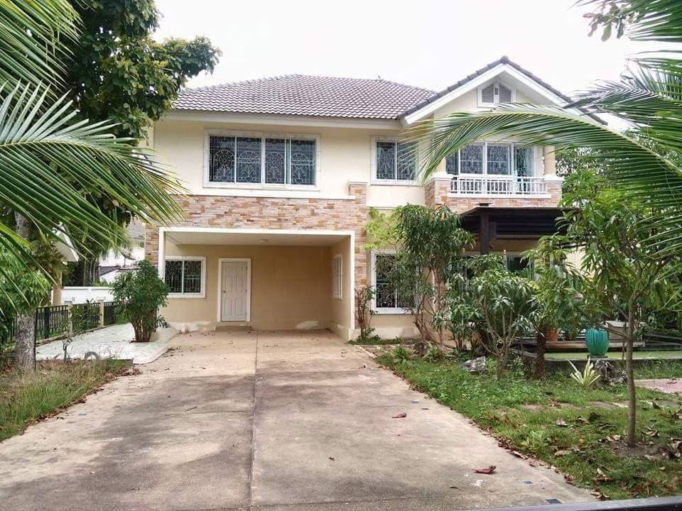 รูป บ้านเช่า ให้เช่าบ้านเดี่ยวสองชั้น 4 ห้องนอน  5 ห้องน้ำ  1 ห้องครัว  2  ที่จอดรถ - รูปที่ 1/25