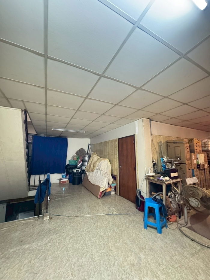 picture For rent, for lease, commercial building, 2 units, Lad Phrao, Happy Land, cheap price, interested, Line: @951qfbfi - 15/16
