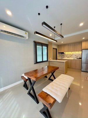 picture FOR RENT AREEYA COMO BOTANICA BANGNA / 4 bedrooms 3 bathrooms / 42 Sqw. 165 Sqm. **65,000** CLOSE TO MEGA BANGNA - 4/14