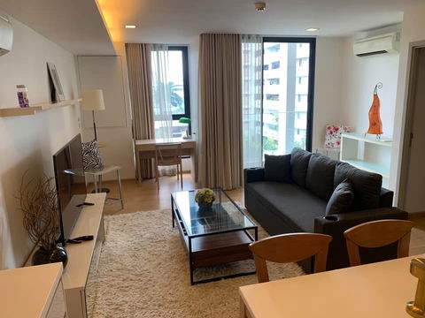 🔥Hot Deal🔥 For Rent 📌 Liv@49 (Line ID: @arent) Negotiable price! ✅ We also manage many other projects great deals on every rental!