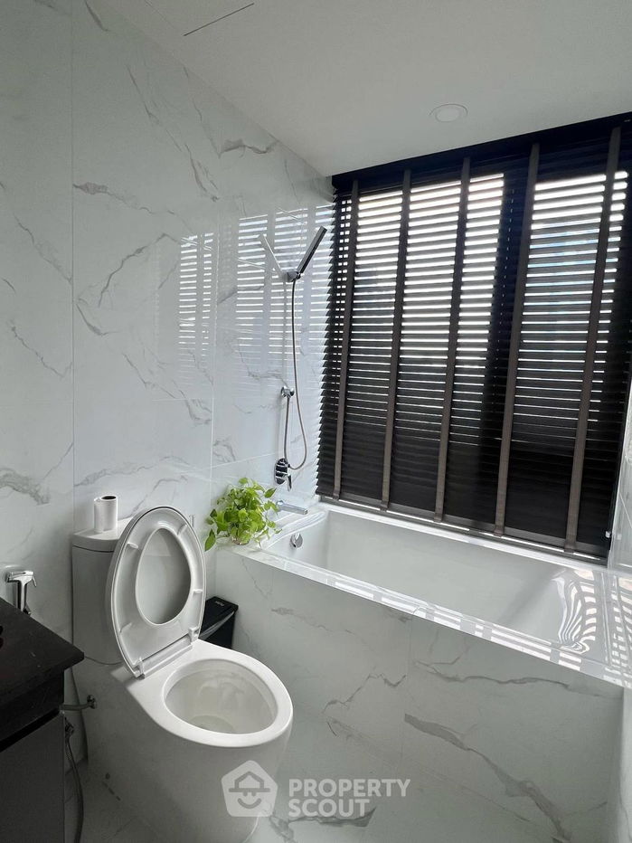 picture 2-BR Condo at Cloud Thonglor-Phetchaburi near MRT Phetchaburi (ID 2357710) - 14/14