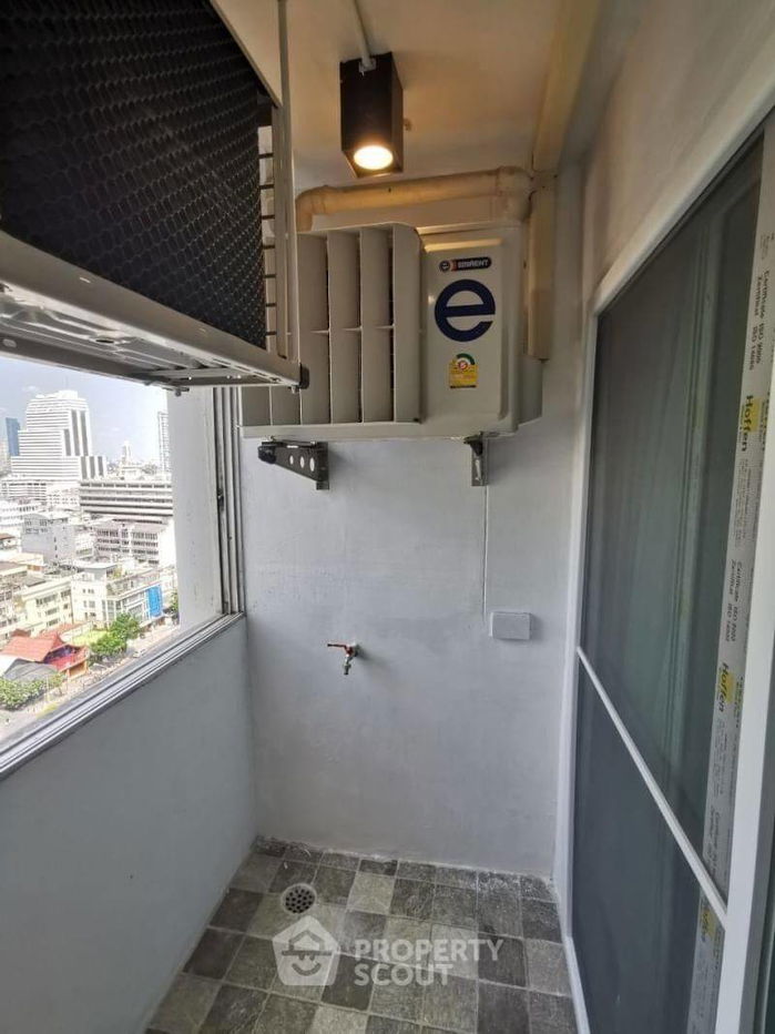 picture 1-BR Condo at I.T.F. Silom Palace Condominium near BTS Chong Nonsi (ID 2358466) - 13/13