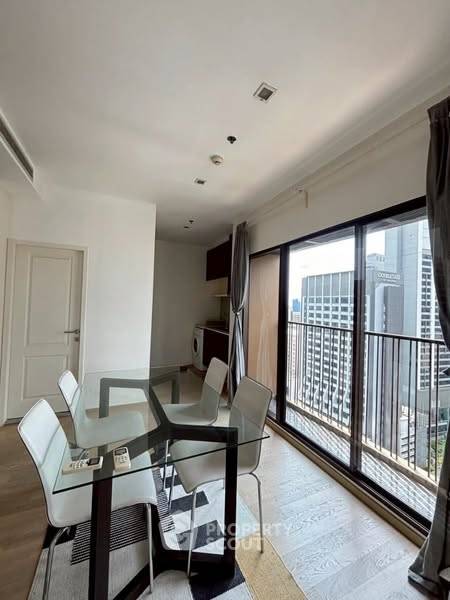 รูป คอนโด 2-ห้องนอน ที่ โนเบิล รีไฟน์ พร้อมพงษ์ ใกล้ BTS พร้อมพงษ์ (ID 2357116) - รูปที่ 4/17