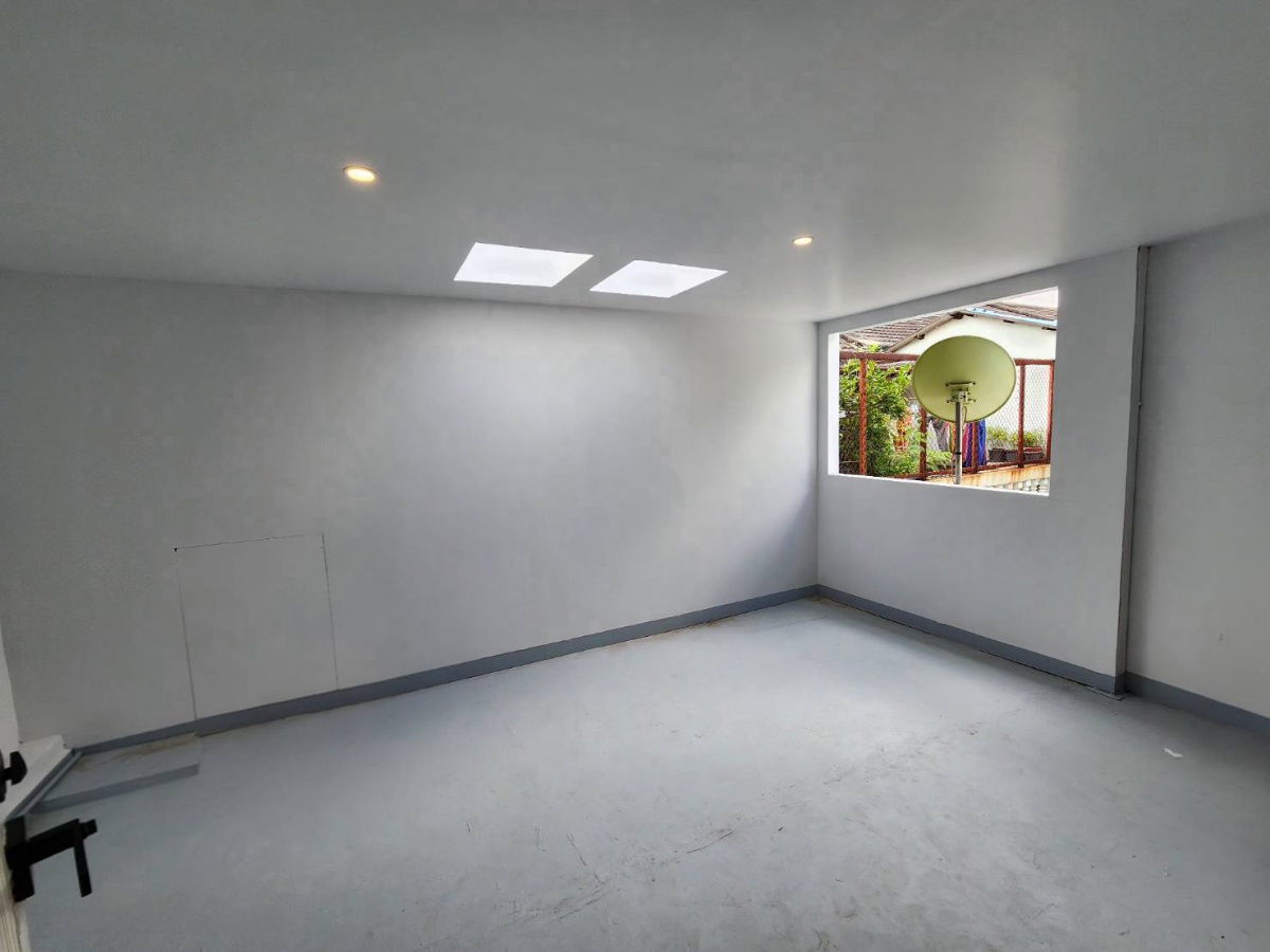 picture  Townhome for Sale | Only 200 m. from BTS Samakkhi Station - 21/24