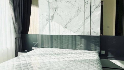 🌃 Life Asoke - A unit for sale, suitable for investment or living alone, great value! Near BTS Asoke and MRT Phetchaburi 🏢💥