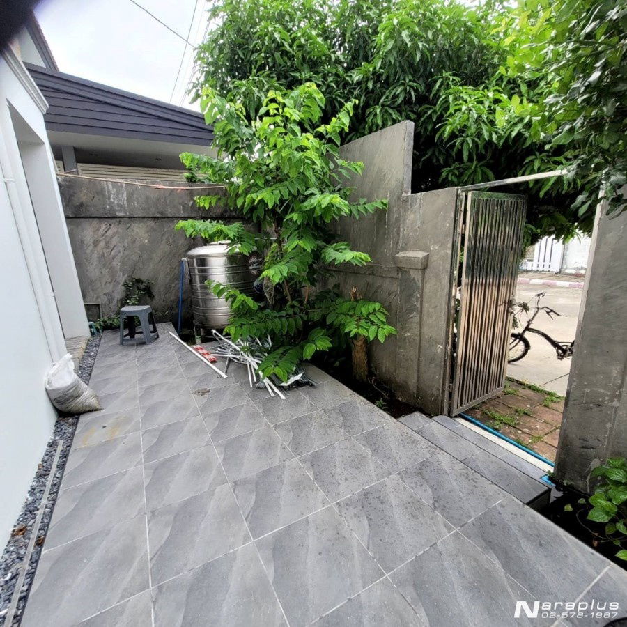 รูป 68101036 : ให้เช่าบ้านเดี่ยว 2 ชั้น หลังมุม ถนนเมน ขนาด 57.7 ตร.ว พื้นที่ใช้สอย ประมาณ 162 ตร.ม. หมู่บ้าน ชวนชื่น พาร์ค อ่อนนุช-วงแหวน ประเวศ กรุงเทพ - รูปที่ 8/22