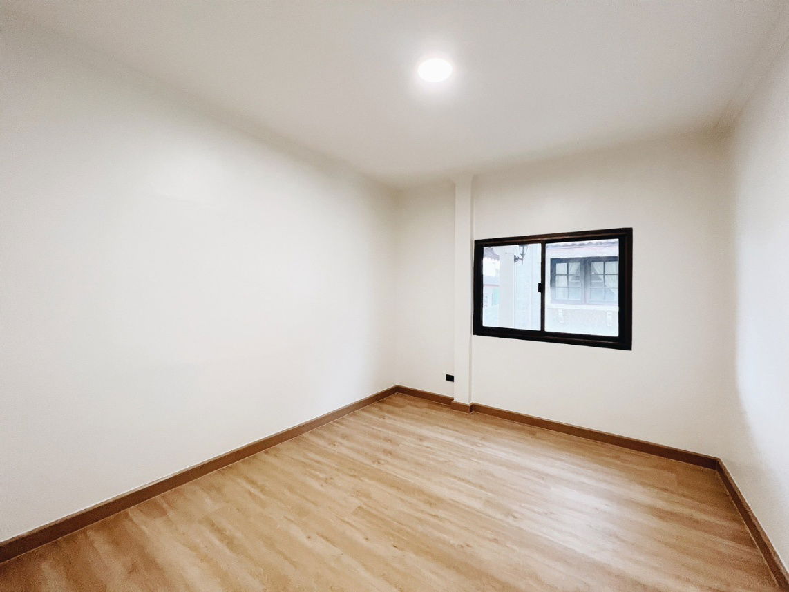 รูป 🏡 ขายบ้านเดี่ยว นาคนิวาส 48 - หลัง Central Eastville 4 ห้องนอน 3 ห้องน้ำ บ้านใหญ่ทำเลเมือง ราคาดีที่สุดในโซนนี้! - รูปที่ 3/11