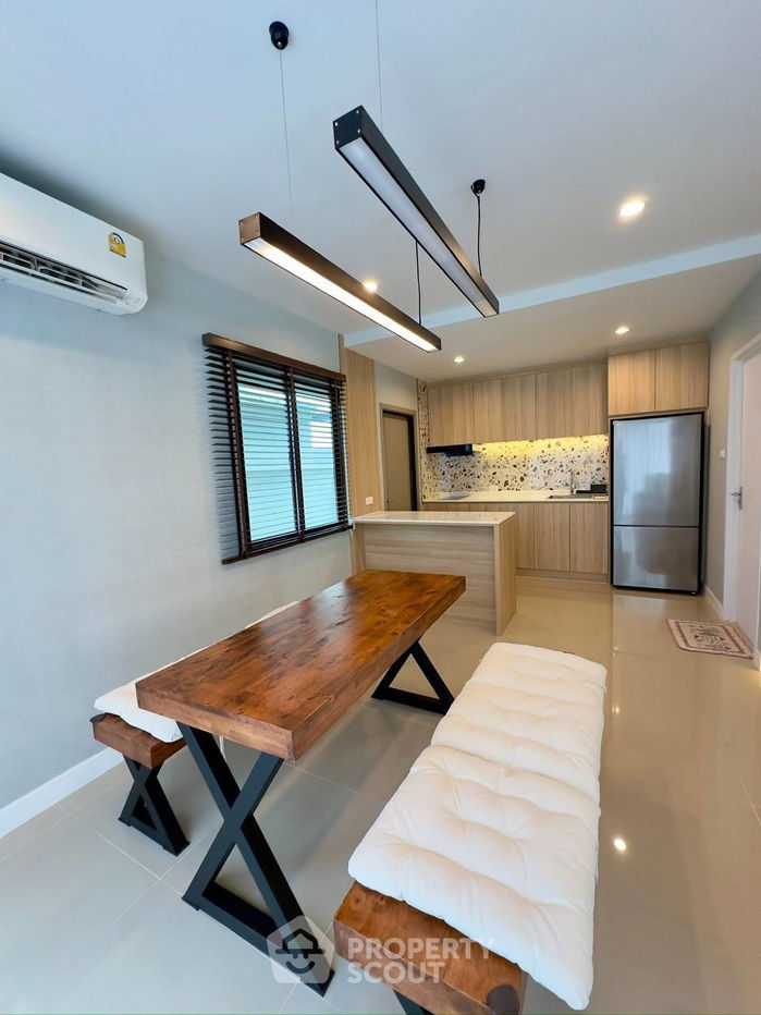 picture 3-BR Semi-detached House in Bang Phli Yai (ID 2357595) - 4/24