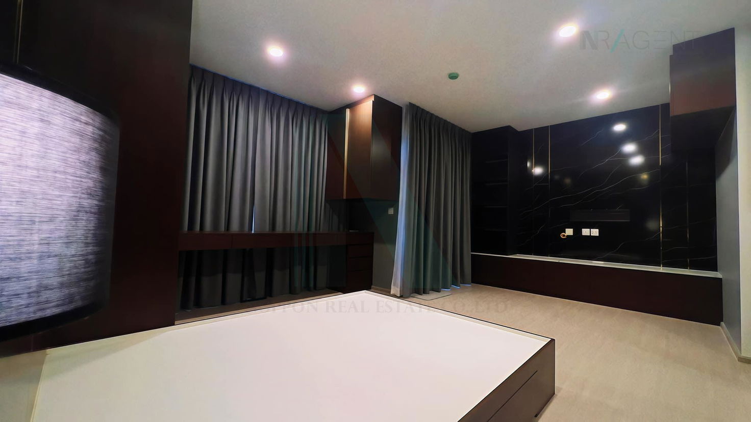 picture 🚩 For Sell Condo ASPIRE SUKHUMVIT-ONNUT Building C, Floor 4,1 bed room, Room size 30 sqm - 1/8