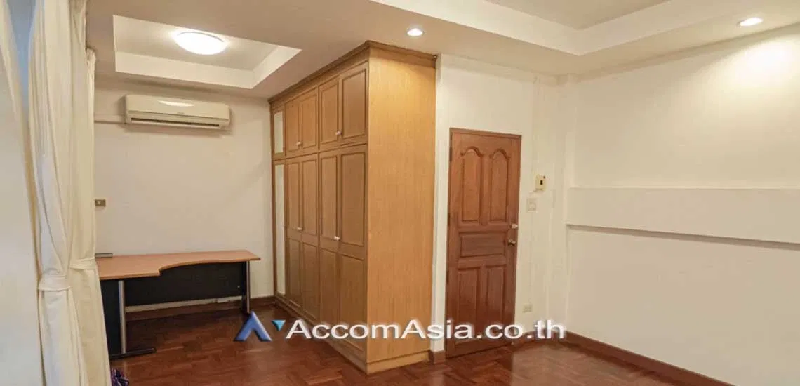 picture 🔼🔽 AccomA 📩  5 BR House @Ekkamai Villas (2520691) - 5/13