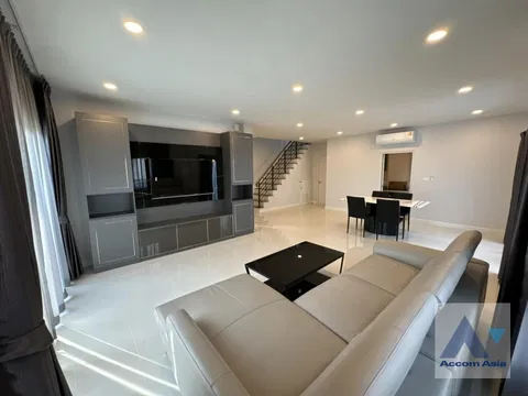 🔼🔽 AccomA 📩  4 BR House @Centro Vibhavadi (AA41484)