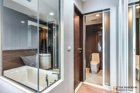 RHYTHM Sathorn Exclusive Unit from Top Brands near BTS Saphan Taksin