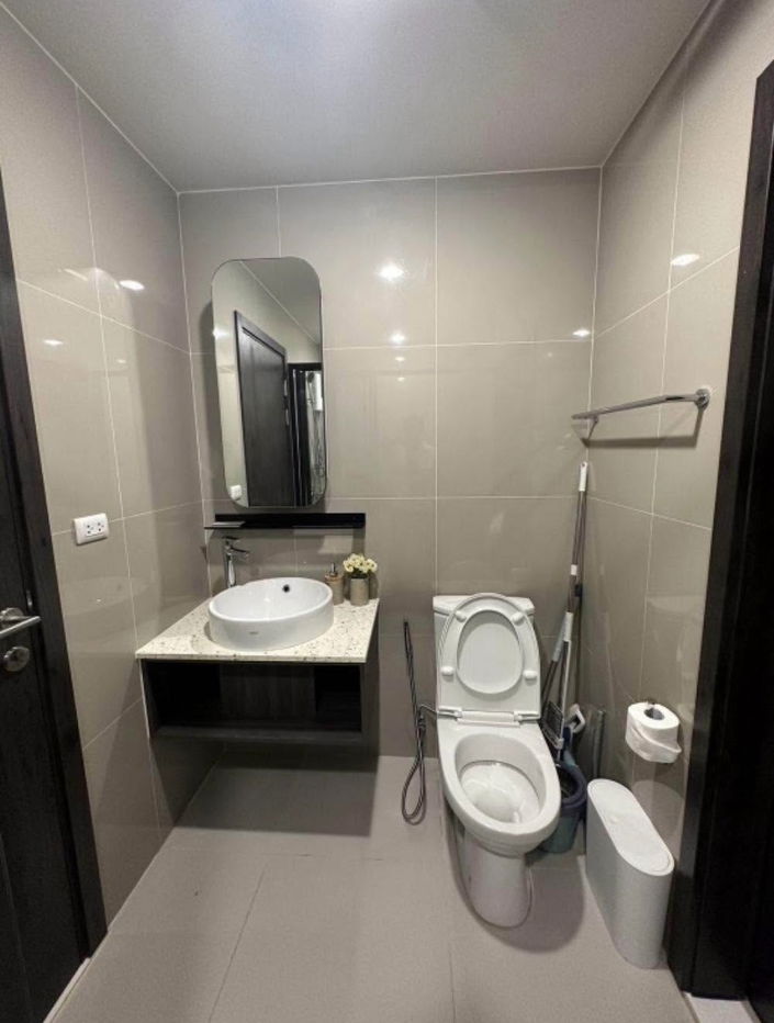 picture For rent ✨ XT HUAIKHWANG ✨ Fully furnished room with furniture and appliances, near MRT Huai Khwang - 8/11