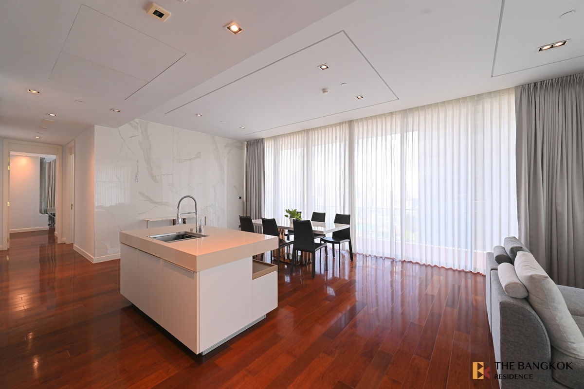 picture  Rare Unit! Marque Sukhumvit, 💎 Super Luxury Residence in a New Market 💫 Near BTS Phrom Phong  - 12/17