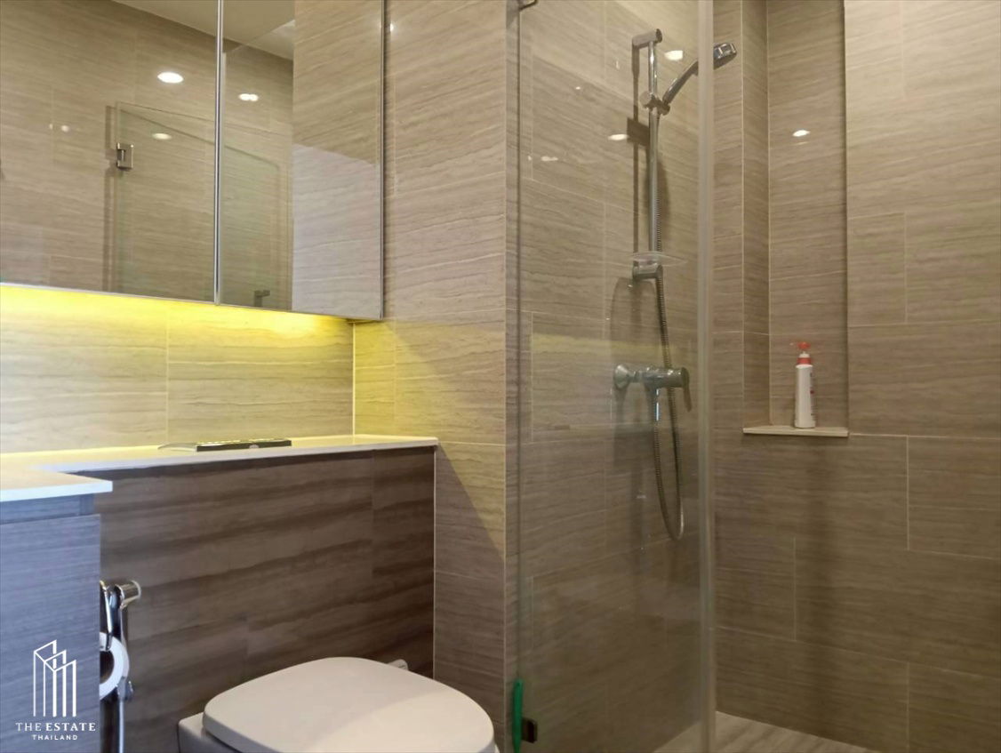picture For rent Whizdom Essence, 56.69 sq.m., 2 bedrooms, near Punnawithi BTS Station @ 39,000 Baht - 6/7
