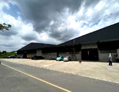 เช่าโรงงาน บางกรวย นนทบุรี : ให้เช่าโกดังพร้อมสำนักงาน ขนาดใหญ่ พื้นที่ 1450 ตารางเมตร ถนนนครอินทร์ บางกรวย ใกล้โลตัส นครอินทร์ รถเทรลเลอร์เข้าออกได้